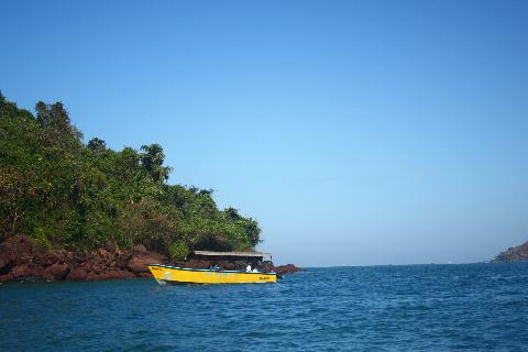 Grande Island Trip - Download Goa Photos
